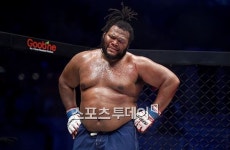 [ST포토]크리스 바넷 눈 쪽 부상 때문에 패배