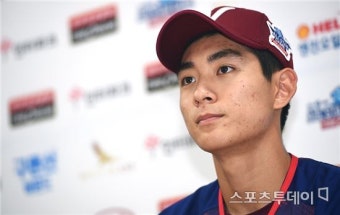 '바람의 손자' 이정후, 136안타로 신인 최다안타 신기록 달성