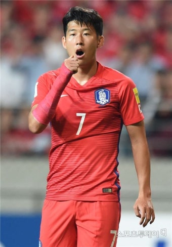 '손흥민·기성용 출격' 한국, 모로코전 선발 명단 발표