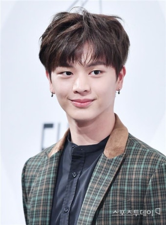 비투비 육성재 