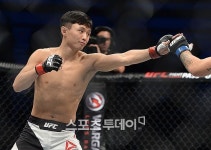 '강경호 선봉·최두호 피날레' UFC 한국인 파이터 경기시간은?