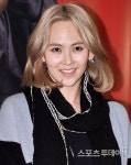 김지우헤어뱅크 | [ST포토] 김지우, '화려한 헤어컬러'