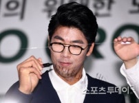 [ST포토] 사인하는 테니스 정현