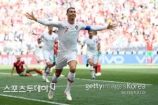 호날두, 물오른 득점 본능…벌써 대회 4호골 '단독 선두'