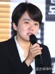 [ST포토] 월향 이여영 대표 김창열과 손잡았다