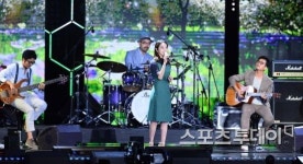 [ST포토] 송소희-두번째 달 특이한 태평가