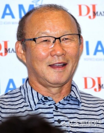 '베트남 국민영웅' 박항서 감독, 오늘(6일) 금의환향(종합)