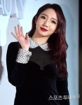 [ST포토] 포즈 취하는 우주소녀 미기