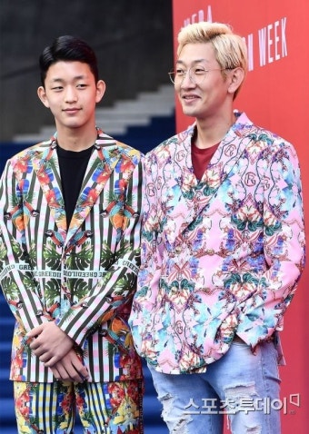 [ST포토] 아들과 함께 온 김창열