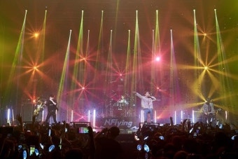 '옥탑방 신화' 엔플라잉 콘서트, 여름 부신 날에 [리뷰]
