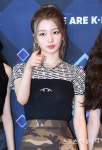 [ST포토] 로켓펀치 연희, 애들아 이쪽이야 