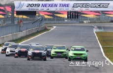 [ST포토] R300, 넥센스피드레이싱 최종전 스타트!