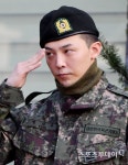 전역 지드래곤, YG엔터테인먼트 논란 속 활동 재개 [ST이슈]