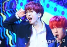 [ST포토] 이엔오아이 하민, 안경이 포인트