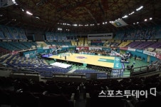 [ST포토] 부천체육관 무관중 농구 경기