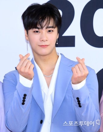 아스트로 문빈, 웹드라마 '인어왕자' 주인공 발탁…4월 첫 방송 [공식입장]
