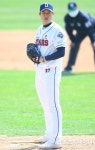[ST포토] 김강률 '4회 등판'