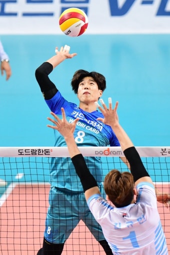 대한항공, FA 센터 이수황 영입…높이 보강