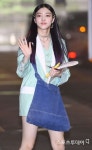 [ST포토] 레드스퀘어 보민 '틈틈히 수능 공부도 해요'