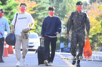 [ST포토] 김인성-김문환-권경원 '한사람처럼'