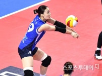 [ST포토] 표승주 올테면 와라