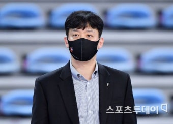 [ST포토] 이영택 감독, '답답해'