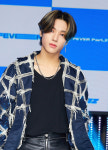 [ST포토] 에이티즈 우영, 그윽하게 바라보며~