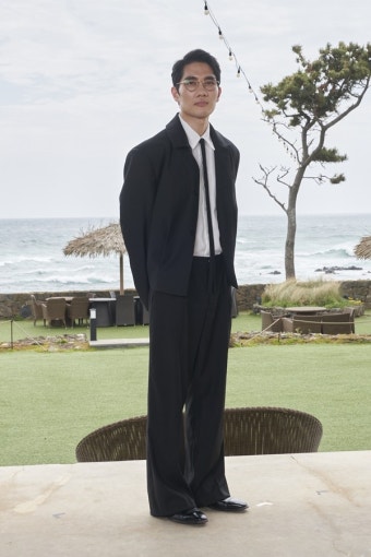 '낙원의 밤' 엄태구 