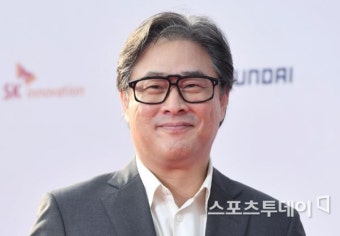박찬욱, '미나리' 배급사 손 잡고 퓰리처상 '동조자' TV시리즈 연출
