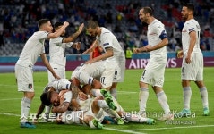이탈리아, 세계 1위 벨기에 2-1 제압…스페인과 준결승서 격돌