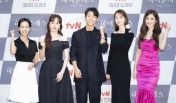 [ST포토] 포즈 취하는 하이클래스 출연진