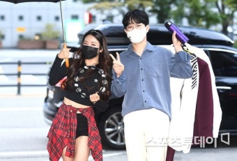 [ST포토] 박성연-안성훈 '친남매처럼'