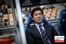 윤정환 감독, 일본 제프 유나이티드와 재계약