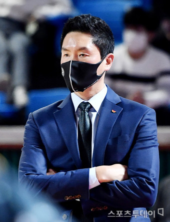 [ST포토] SK 이끄는 전희철 감독