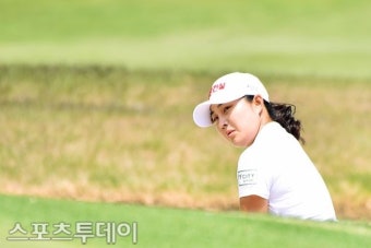 [ST포토] 서연정 '어프로치샷'