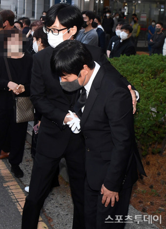 [ST포토] 유재석-이수근 '슬픔 속에서'