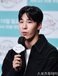 [ST포토] 예능에서 만나는 쇼트트랙선수 황대헌