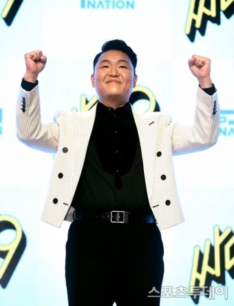 싸이, 집중호우 이재민 위해 1억원 기부…'선한 영향력'
