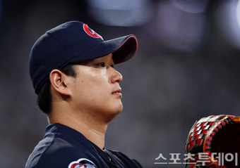 [ST포토] 나균안, '여유있게'
