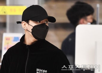 'BTS 정국 모자' 판매자, 논란 끝에 결국 자수