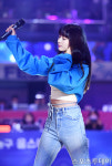 [ST포토] 오마이걸 유빈, 눈을 감고