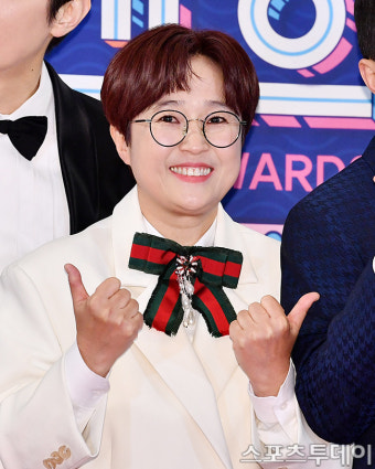 송은이, SNS 사칭 계정에 주의 당부 