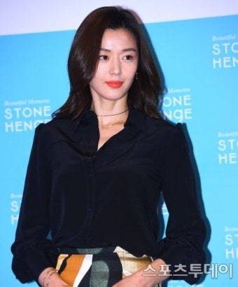 전지현, 강동원 만날까…