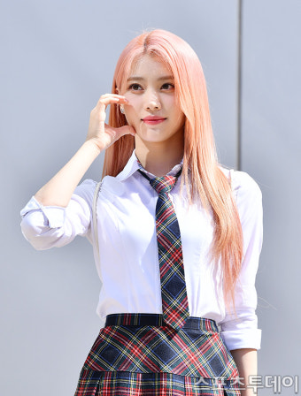 [ST포토] 케플러 샤오팅, '설레게 만드는 볼하트'