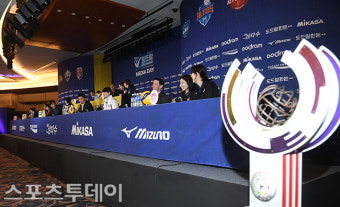 [ST포토] 2023-2024 도드람 V-리그 여자부 미디어데이