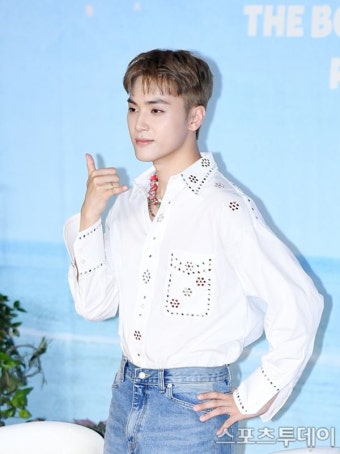 주학년, 활동 일시 중단…팬들의 지지 바람
