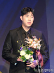 [ST포토] 이상영 북부리그 승리상 수상