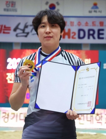 김시우·강하리·김다영, 삼척 전국여자장사씨름대회 우승