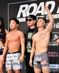 [ST포토] 매치 앞둔 이정현과 이길수