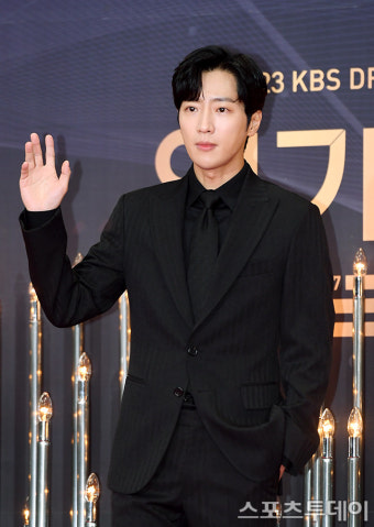 [ST포토] 이상엽 '연기대상 왔어요'